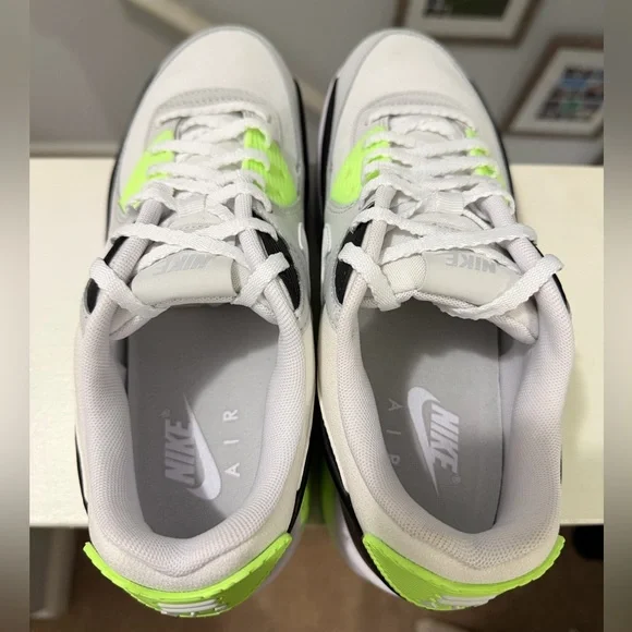 NIKE WOMENS AIR MAX 90 LV8 SNEAKERS-Photon Dust/White-Lime-Black-SIZE 8.5 - Picture 16 of 17